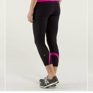 Lululemon run inspire II crop leggings size 4